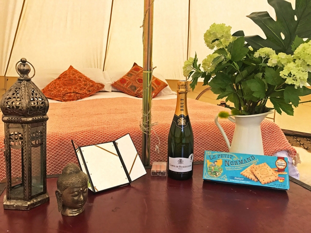 Hire Glamping Camping Wedding Festival Honeymoon Suite France