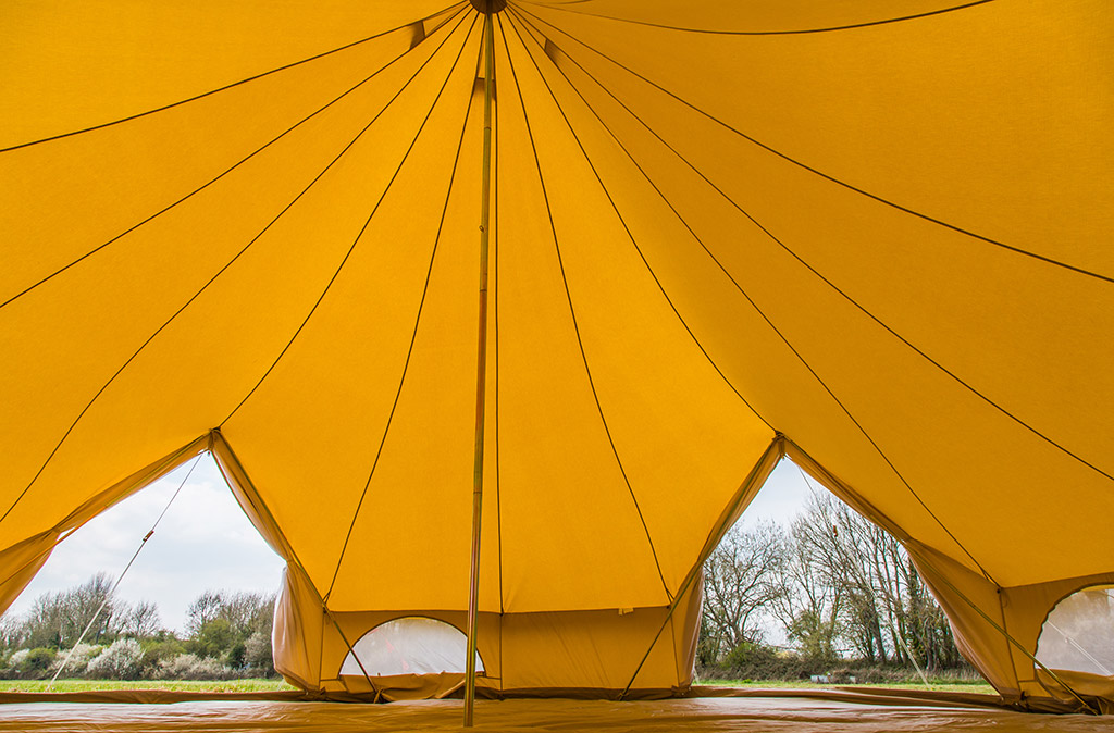 Queen tent 7m LOVEABELL BELL TENT HIRE